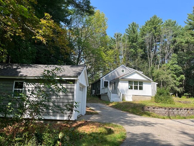 Building Photo - 175 Whipple Rd