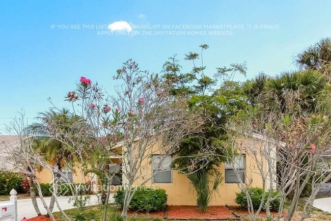 Foto del edificio - 5646 Lincoln Cir E