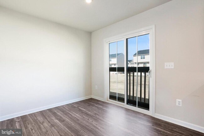 Building Photo - 222 Rhea Dr