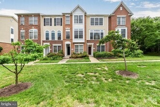 Building Photo - 25122 Omaha Terrace