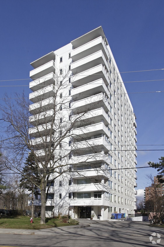 Building Photo - 39 Stavebank Rd N