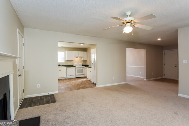 Foto del edificio - 4127 Lost Springs Tr