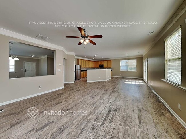 Building Photo - 2604 Waterdale Rd