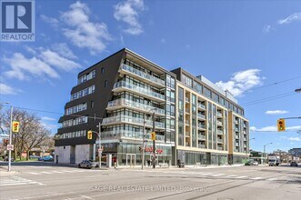 Building Photo - 6 Chartwell Rd