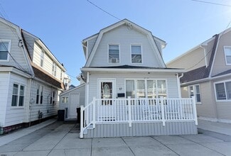 Building Photo - 17 N Buffalo Ave