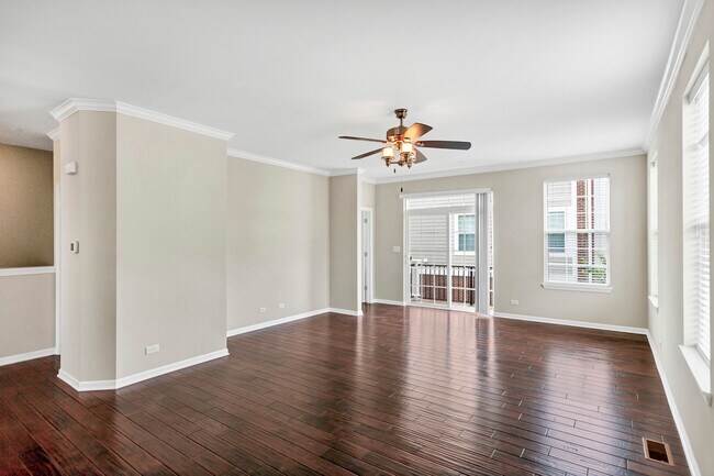 Foto del edificio - 78 Marcel Ln