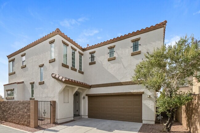 Building Photo - 10611 Allegrini Dr