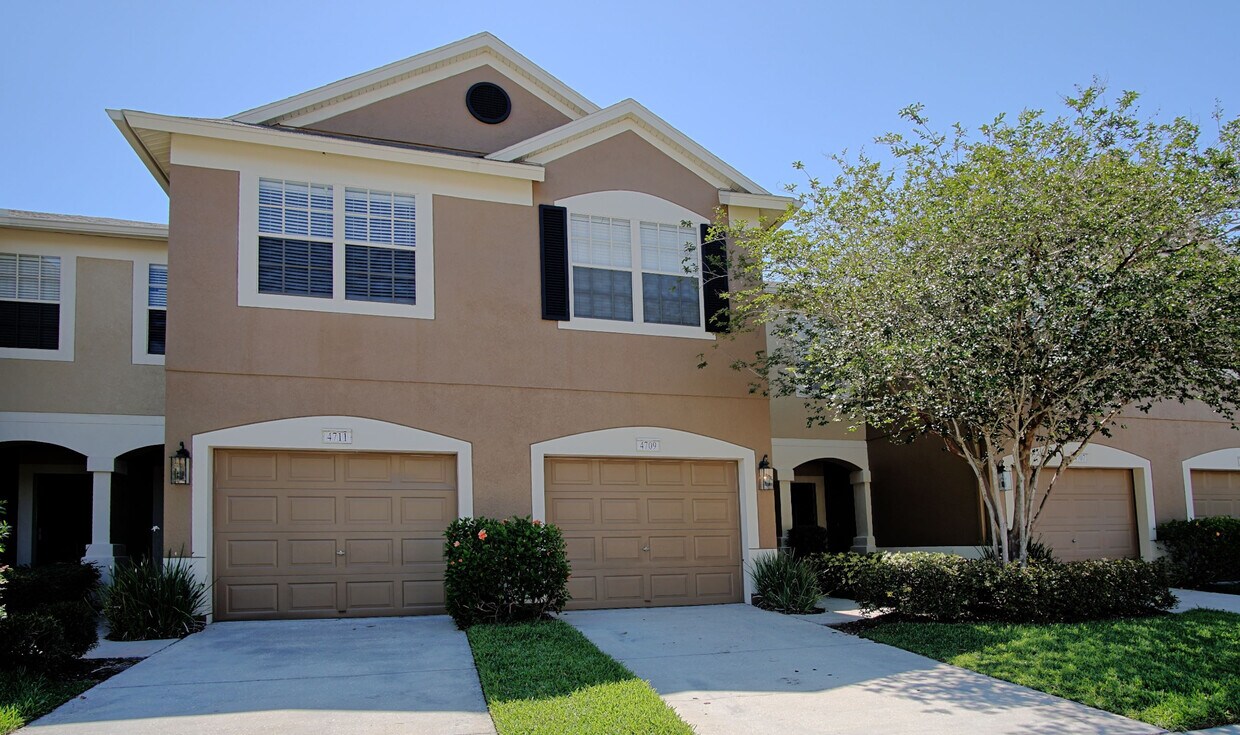 4709 Barnstead Dr, Riverview, FL 33578 Townhome Rentals in Riverview FL