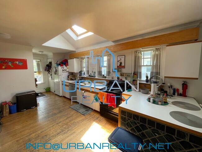KITCHEN - 10 Hammondswood Rd