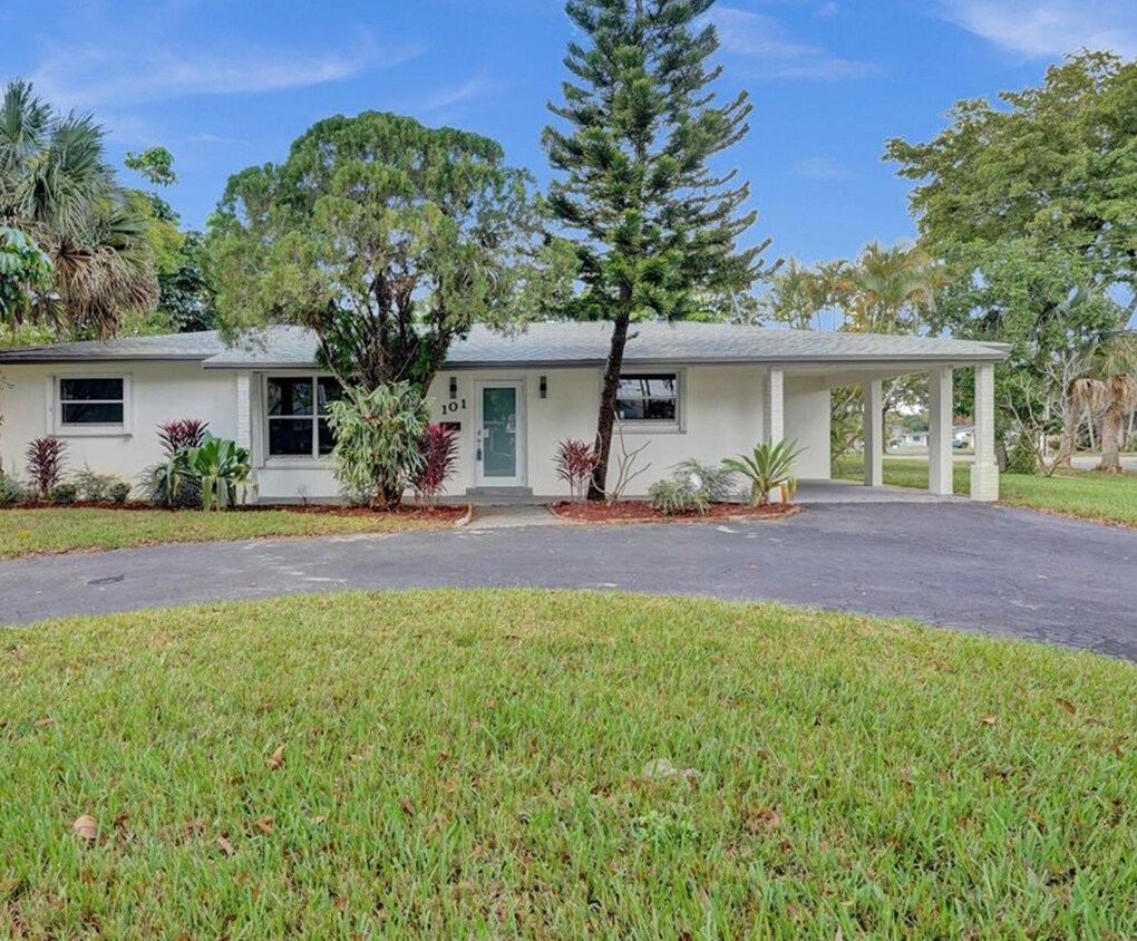 Primary Photo - 101 SW 53rd Ave