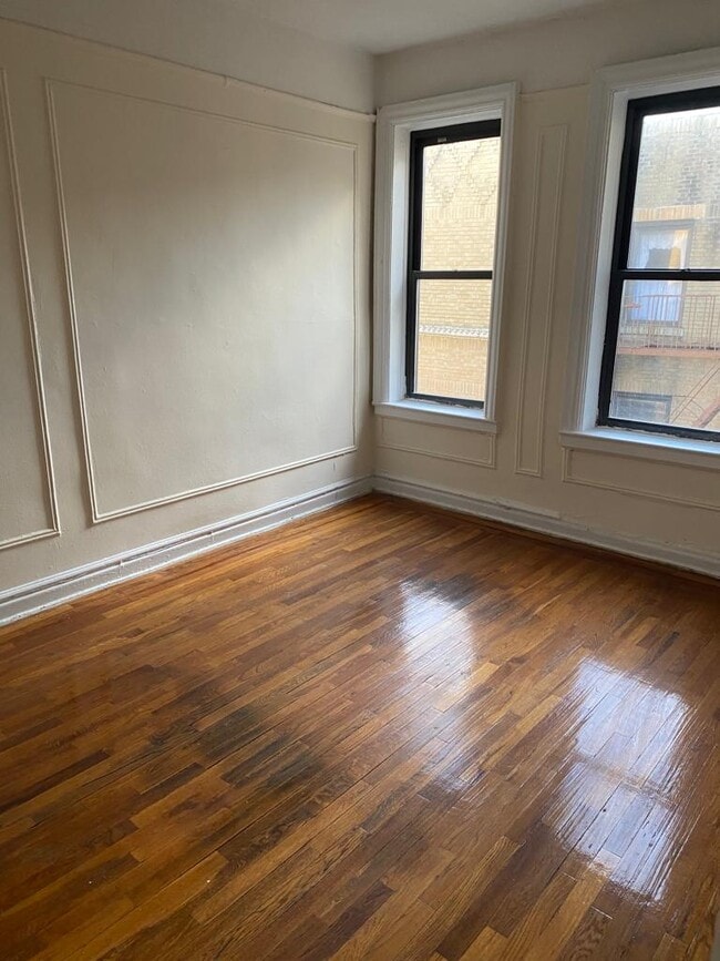 108 Thayer St, New York, NY 10040 Apartments in New York, NY