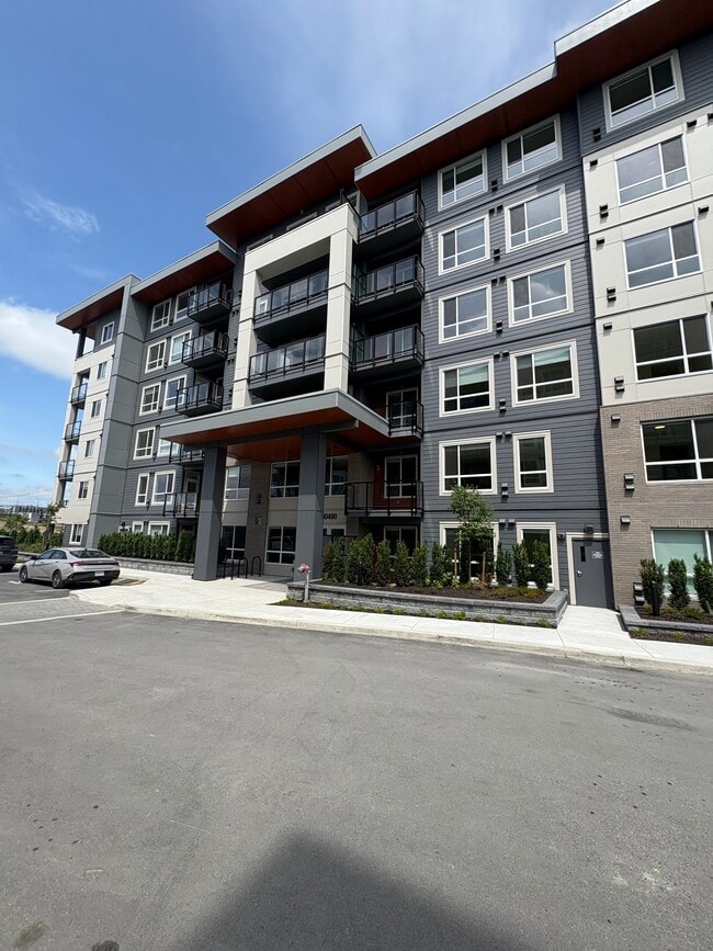 Building Photo - 30490 Cardinal Av