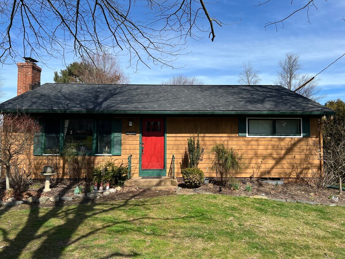 Foto principal - 101 Yale Ave
