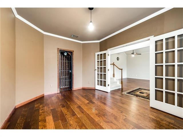 Foto del edificio - 2621 Pine Springs Dr