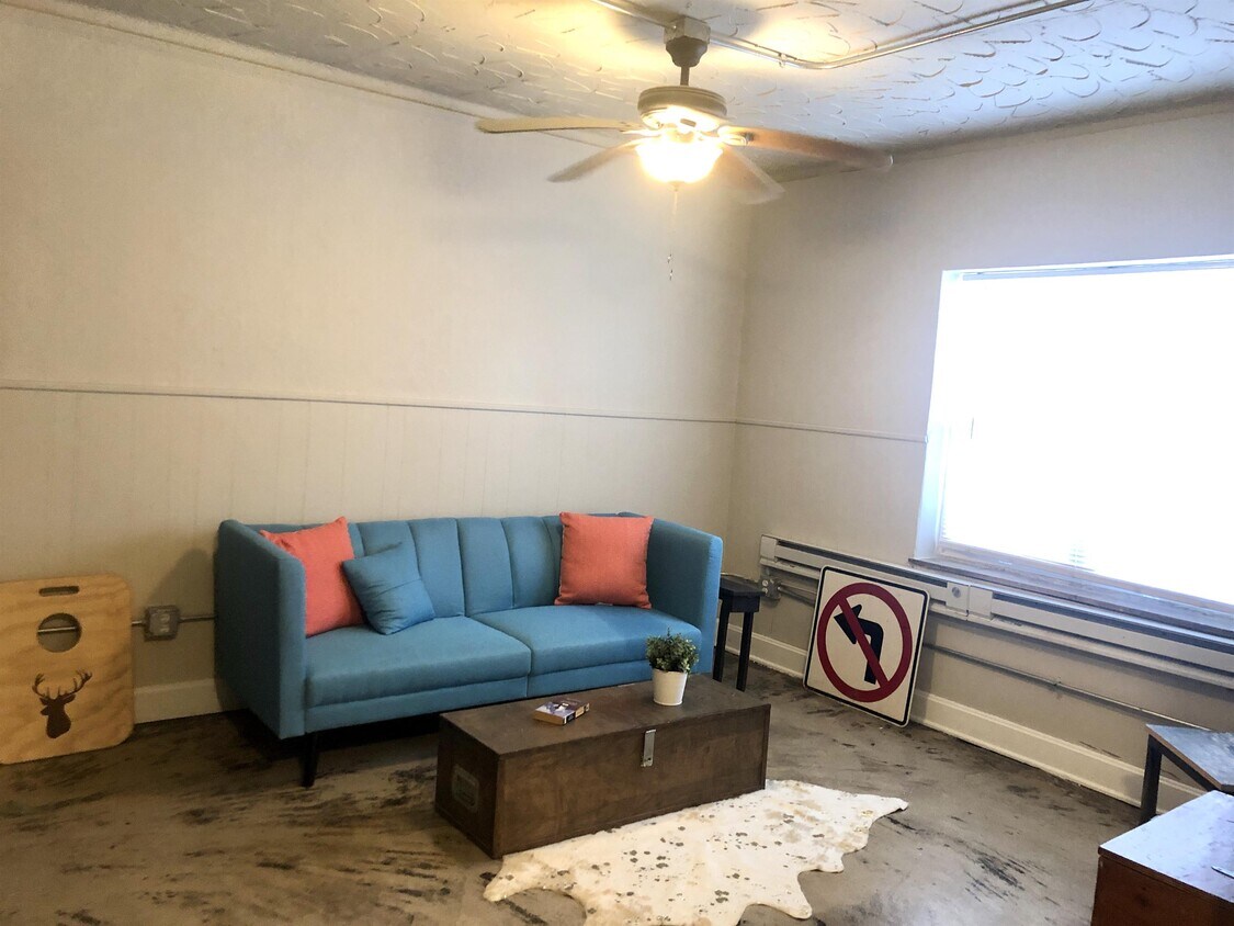 Foto principal - 3136 Grand Ave