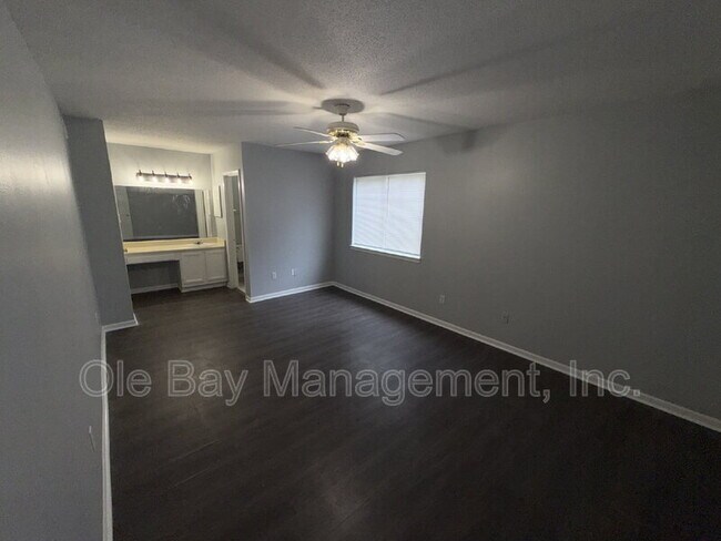Foto del edificio - 6701 Dickens Ferry Rd