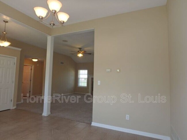Building Photo - 2620 Penny Ln