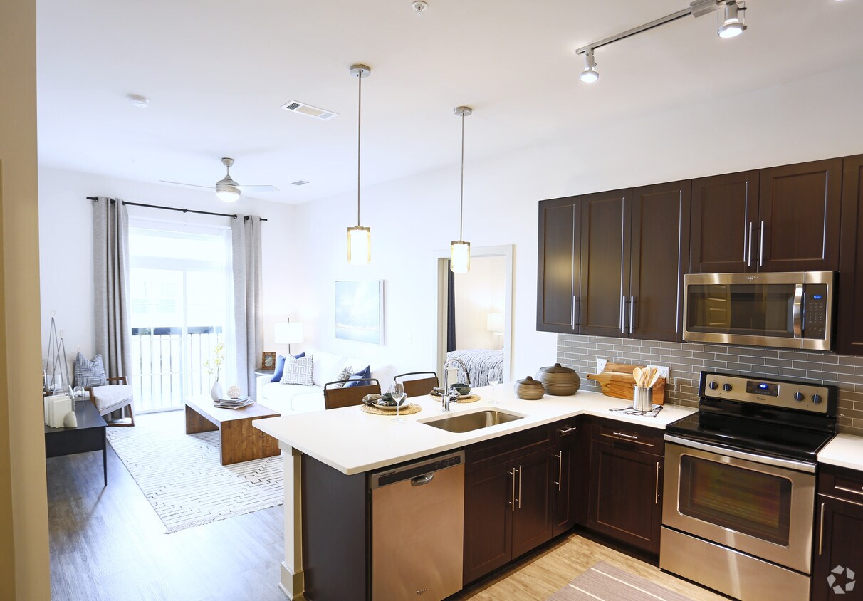 Lincoln at Dilworth Apartments Charlotte, NC