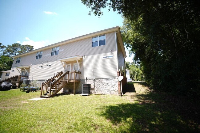 Foto del edificio - 2403 Hartsfield Rd