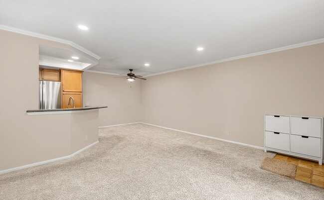 Foto del edificio - 12588 Carmel Creek Rd