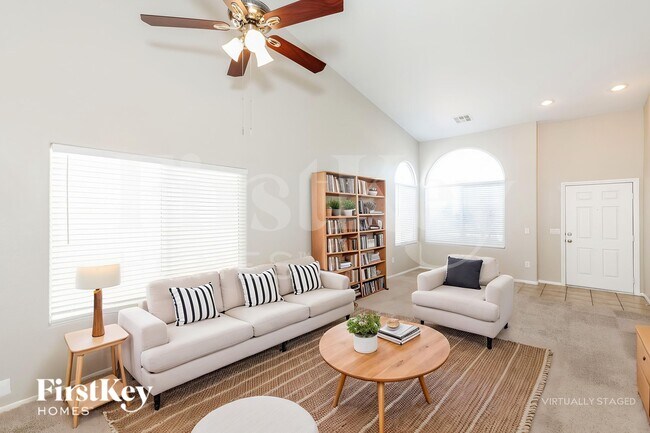 Foto del edificio - 3185 Strawberry Park Dr