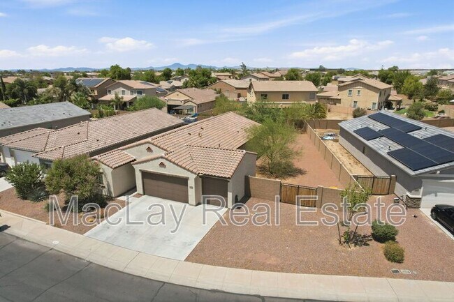Foto del edificio - 3173 Excursion Ln