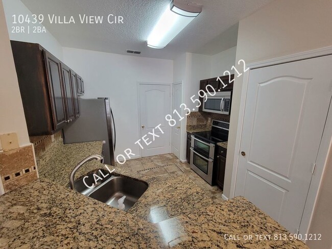 Foto del edificio - New Tampa Furnished Apartment