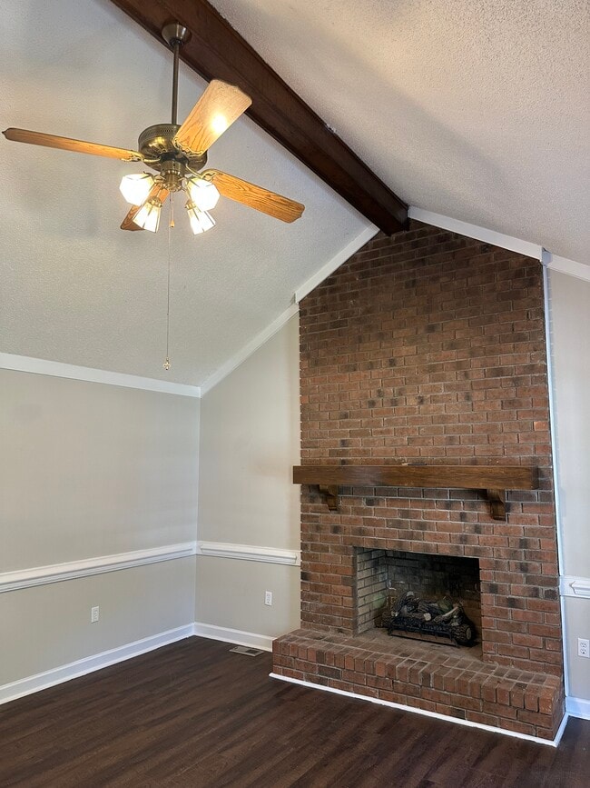 Building Photo - 1409 Bridgeton Rd