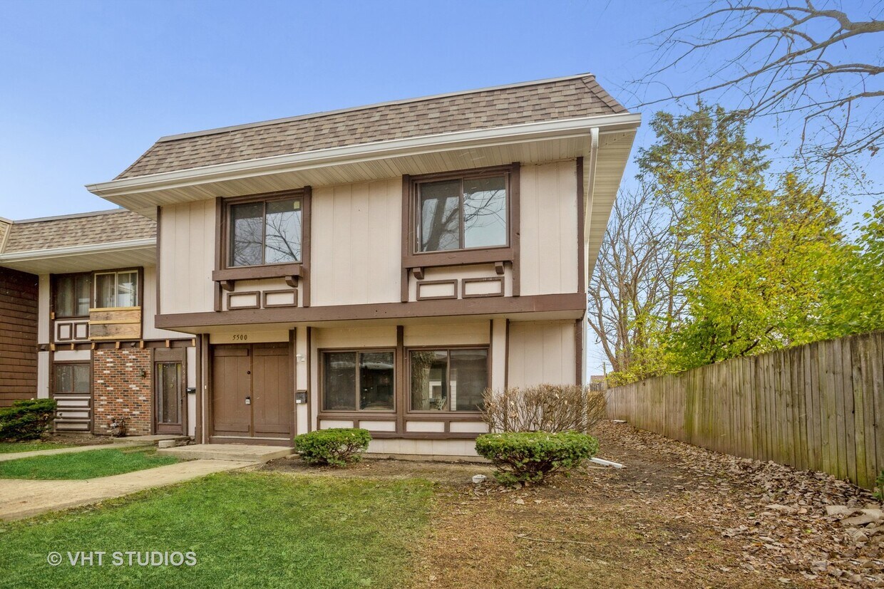 Foto principal - 5500 Carmel Dr