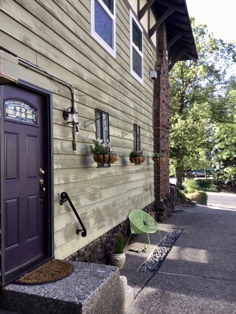 Primary Photo - 518 W. 15th Avenue