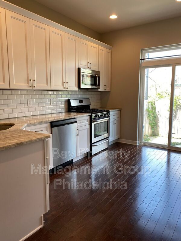 Foto del edificio - 2304 Mercer St