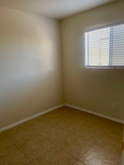 Building Photo - 2175 Riviera Blvd
