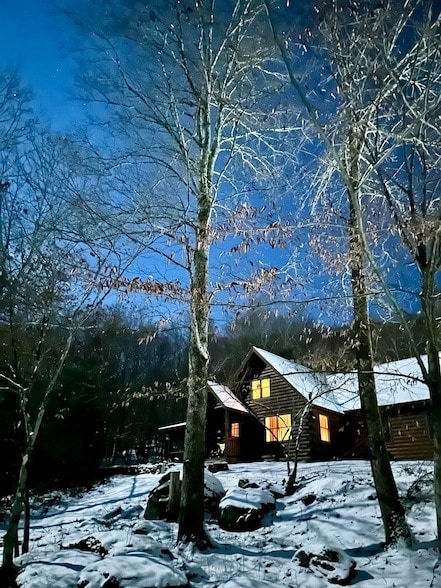Building Photo - 5451 River Rd