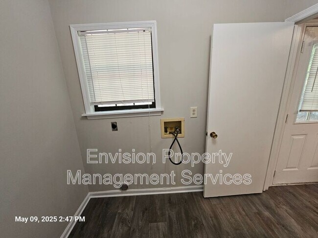 Foto del edificio - 111 Jay Ln