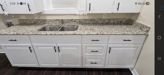 Building Photo - 1110 S 17th St