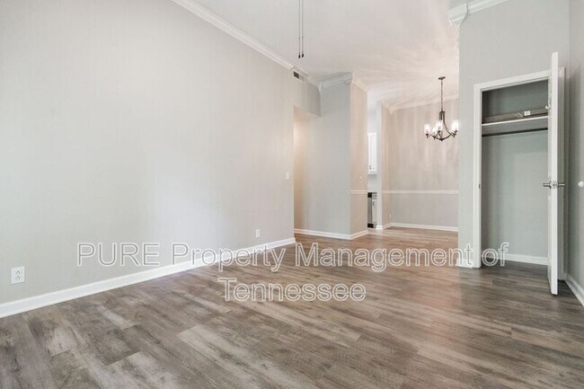 Building Photo - 514 N Petway St