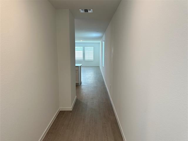 Building Photo - 1453 Erie Dr