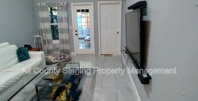 Foto del edificio - 3836 SW 30th Terrace