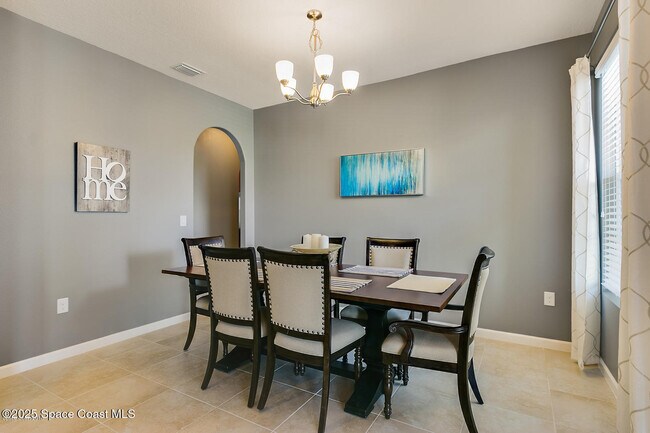 Foto del edificio - 3320 Watergrass St