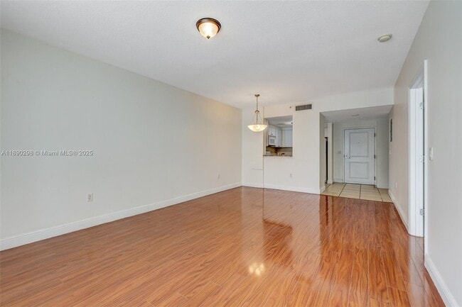 Building Photo - 1250 S Miami Ave