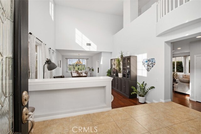 Foto del edificio - 24571 Summerland Cir