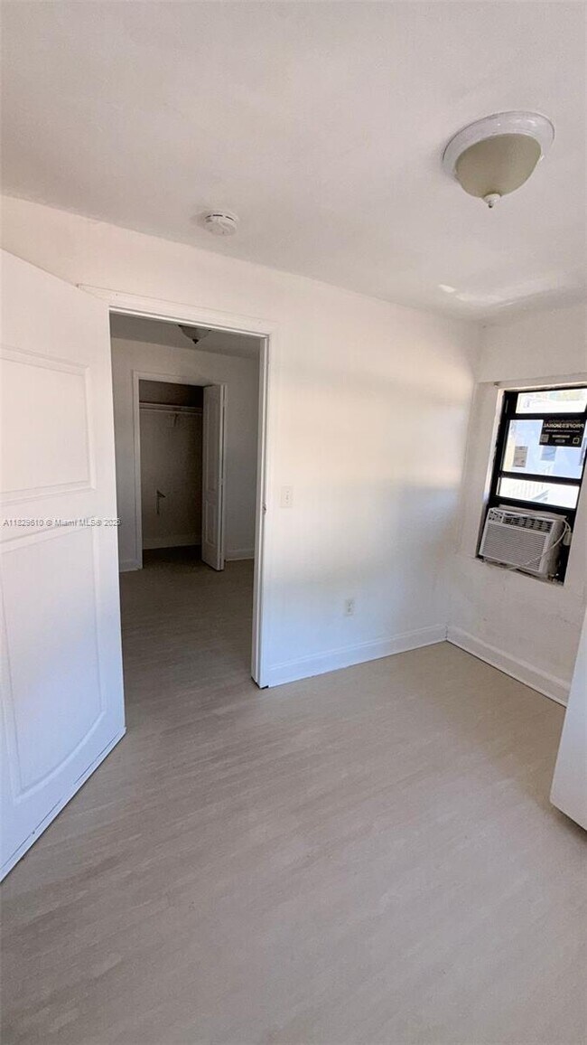 Foto del edificio - 1140 NW 4th St