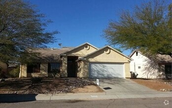 Building Photo - 2784 W Camino Ebano