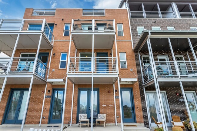 Building Photo - 11233 S Kestrel Rise Rd