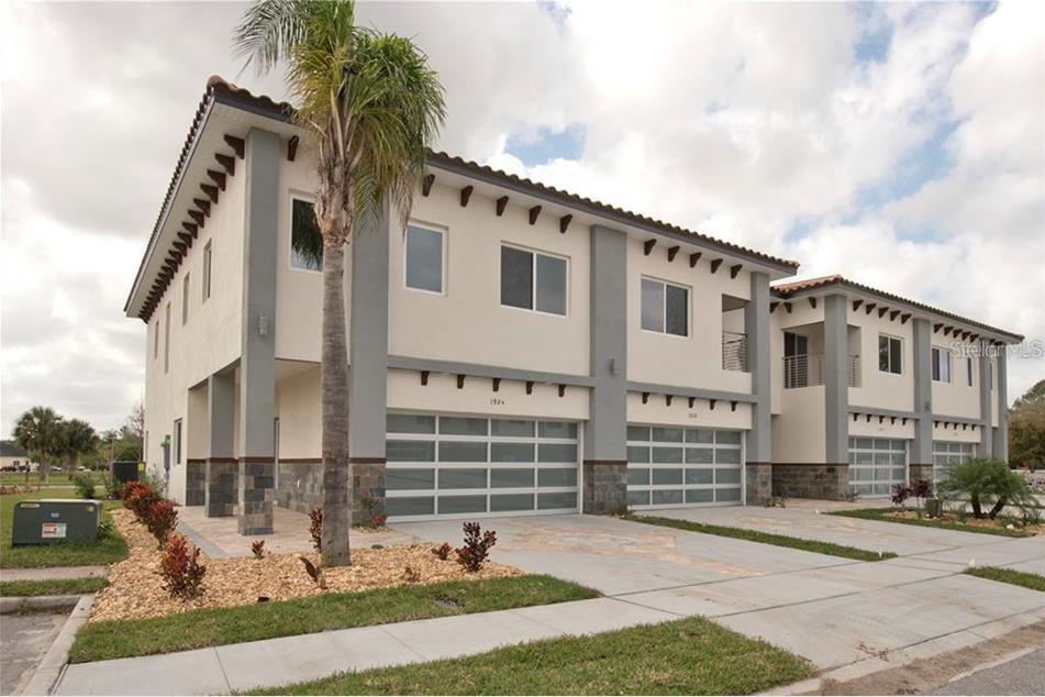 Foto principal - 1919 Greenbriar Terrace