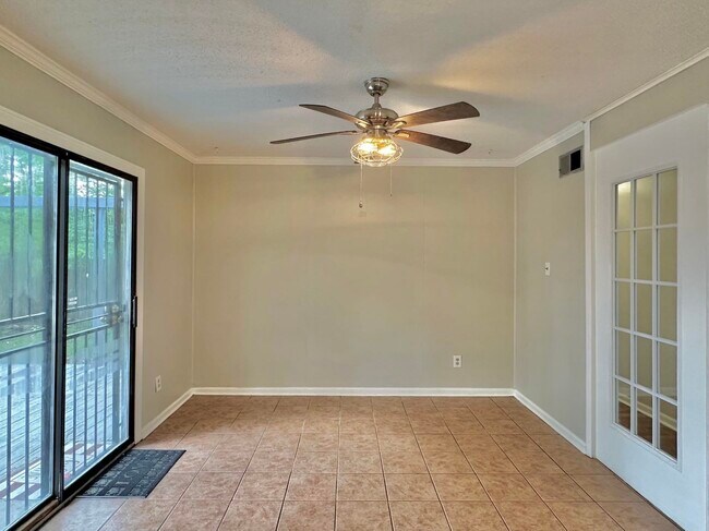 Foto del edificio - 4167 Cochese Rd