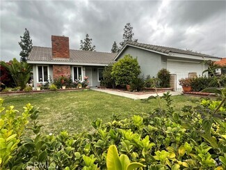 Building Photo - 1445 Meadow Glen Rd