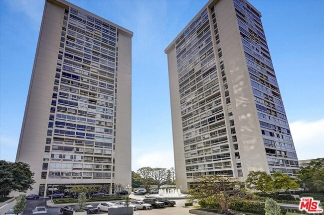 Foto del edificio - 2220 Ave of the Stars