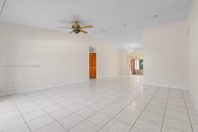 Foto del edificio - 9034 SW 163rd Terrace