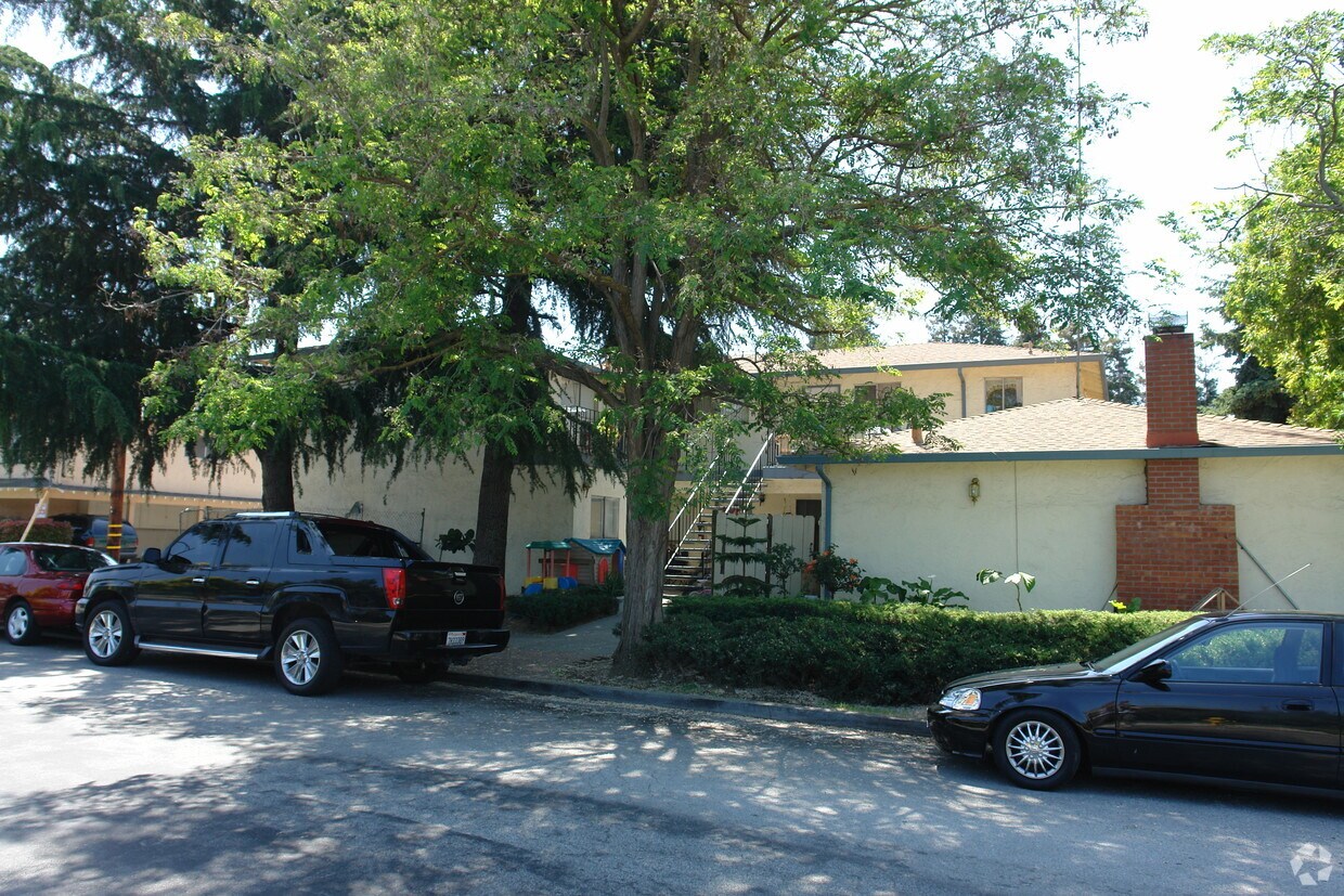 Building Photo - 540 Boynton Ave